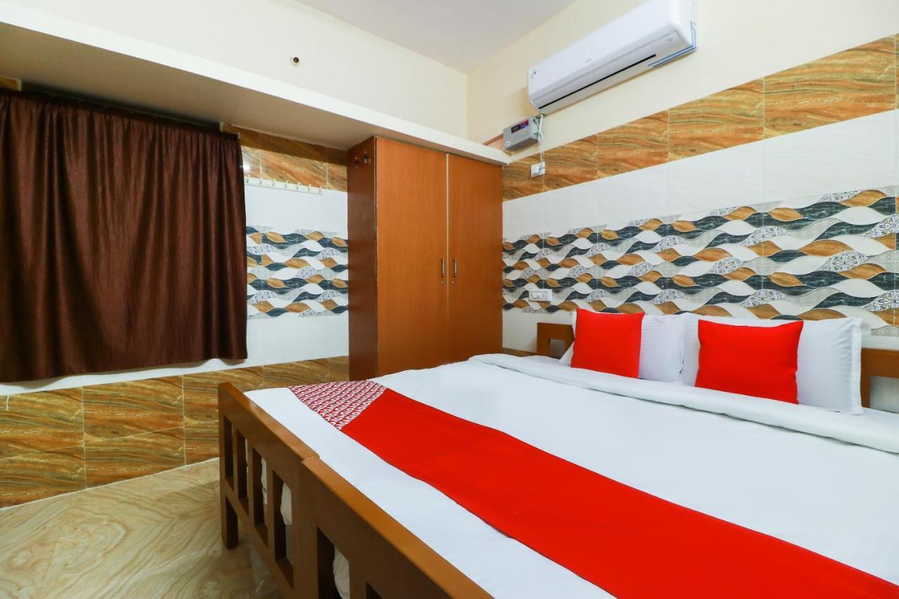 Oyo Flagship 48488 Vrms Residency Hotel Vellore Exterior photo